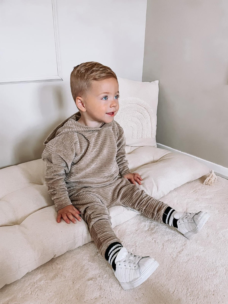 Corduroy capuchon sweater (light oak)