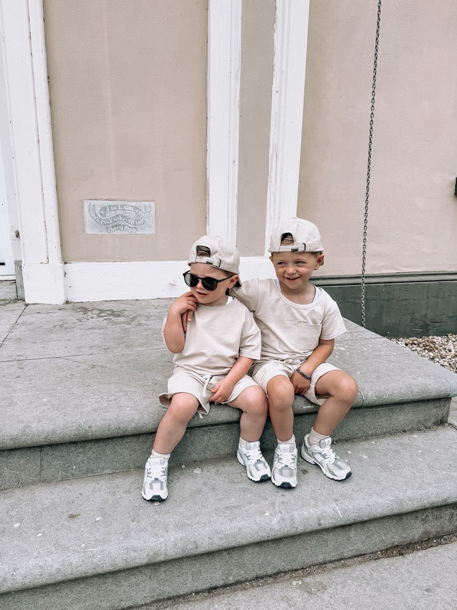 Cargo short sand