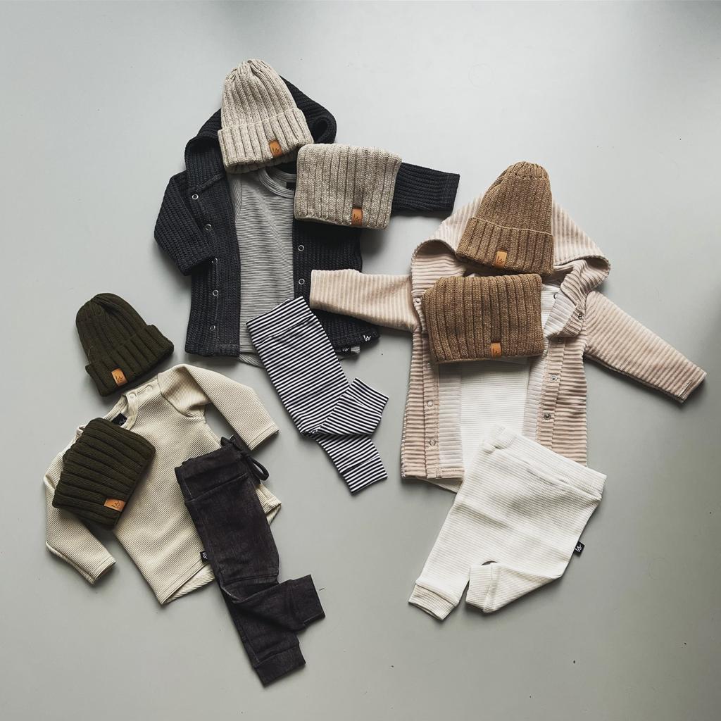 Knitted sjaaltje (light oak)
