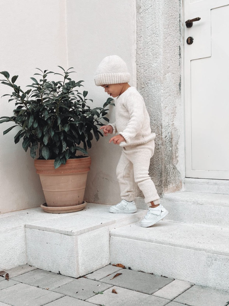 Boucle knitted pants sand