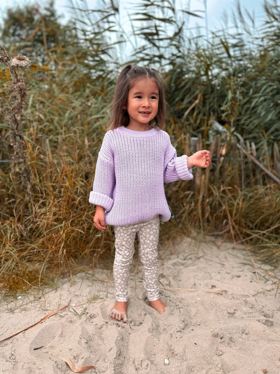 Knitted sweater (lavendel)