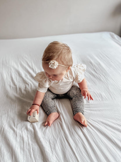 Ruffle t-shirt latte