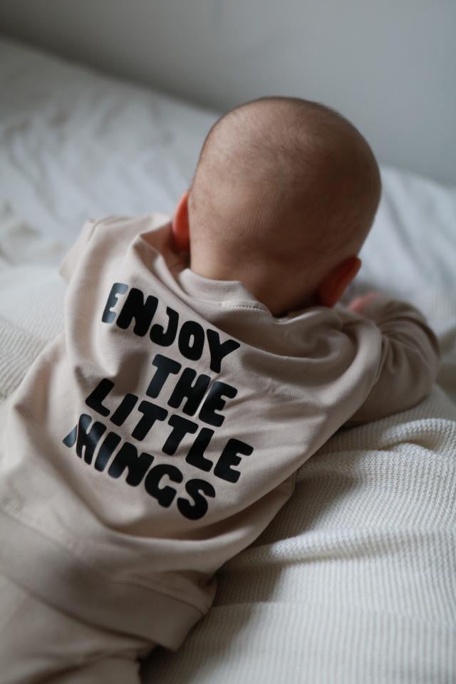 Sweater little things