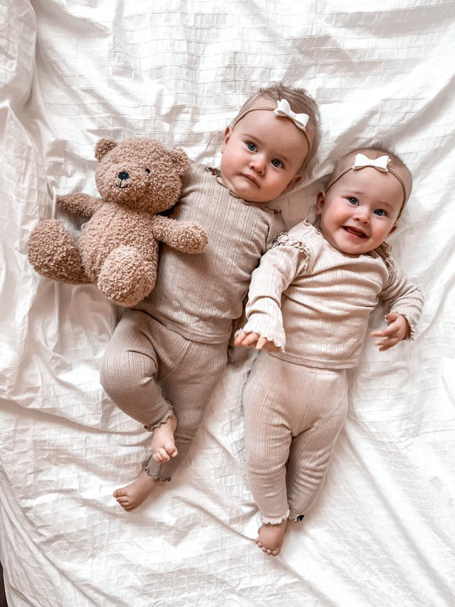 Ruffles pants pointelle (strepen) sand