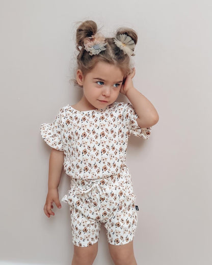 Butterfly t-shirt rib flowers