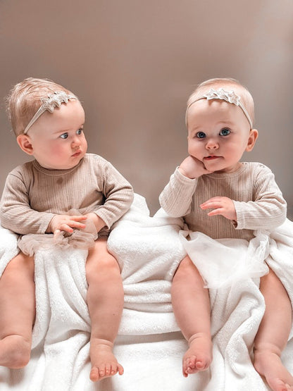 Tutu-Romper mit Lochmuster, beige