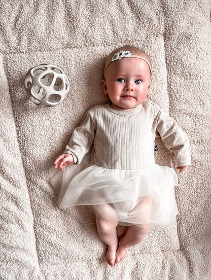 Tutu-Romper mit Lochmuster, beige