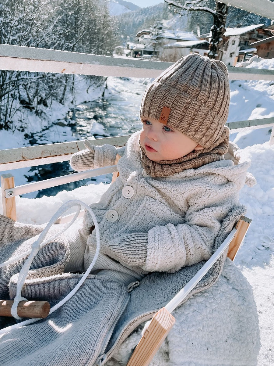 Knitted sjaaltje (light oak)